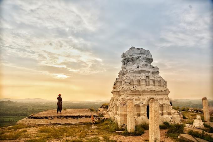 Matanga Hill Humpi Cabs