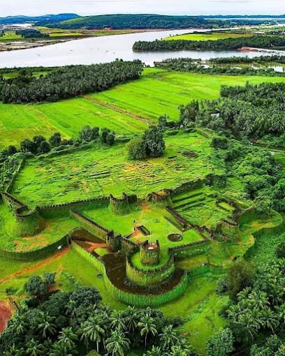 Murudeshwar Fort Bangalore cabs